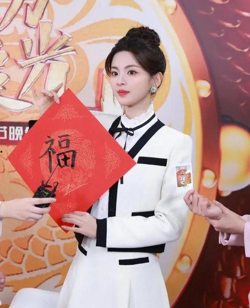 吃瓜明星娱乐八卦博主,揭秘吃瓜明星背后的娱乐八卦